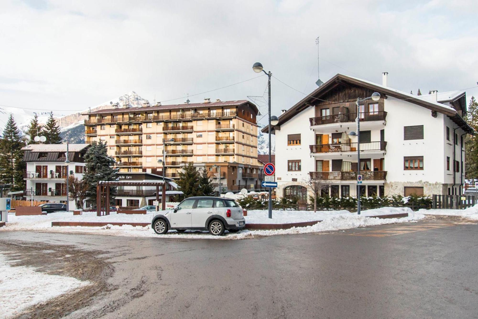 Appartamento Sulla Piazzetta Centrale Sauze D'Oulx Exterior photo